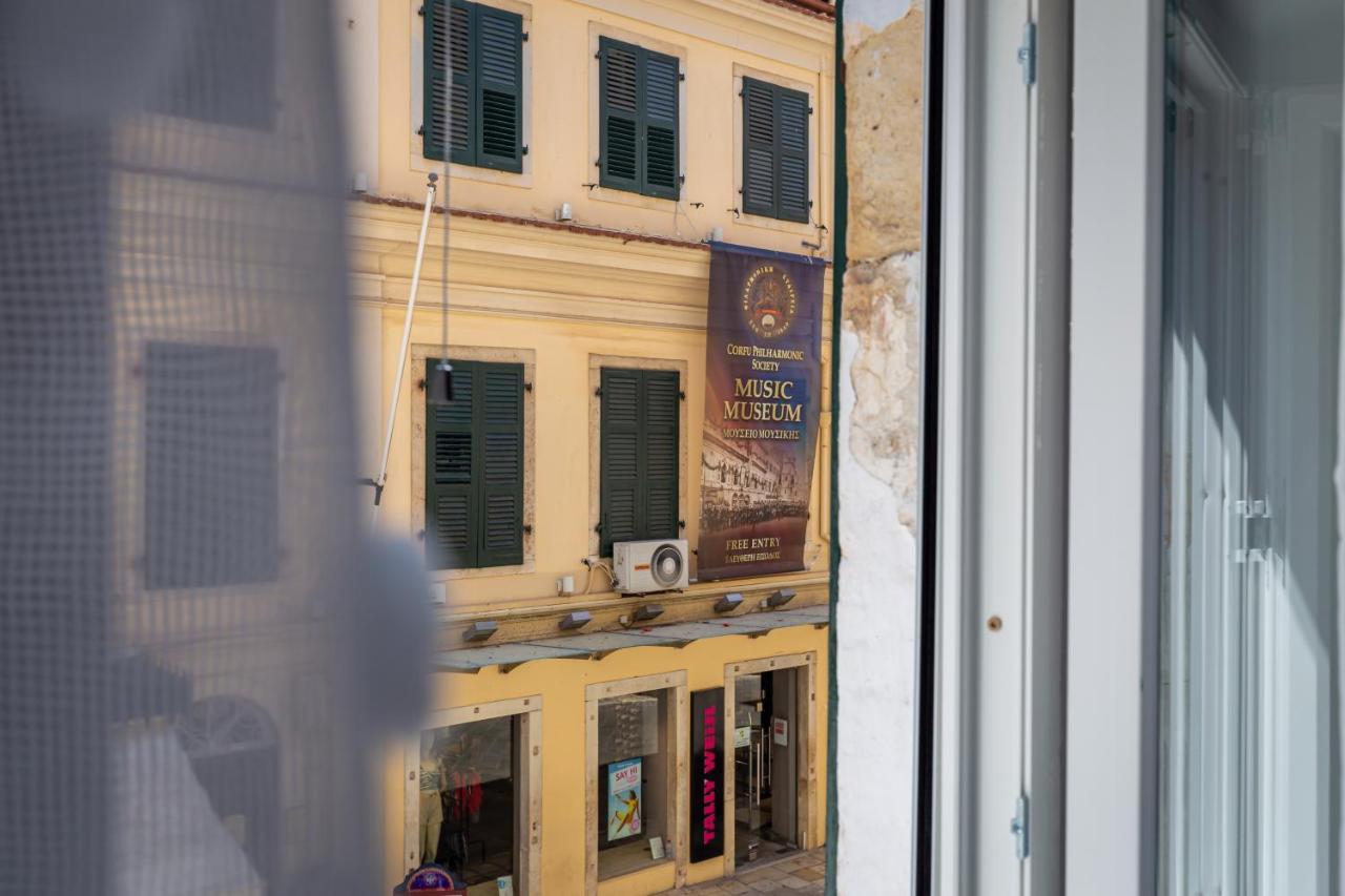 Accordi A Finestra * Corfu (city)